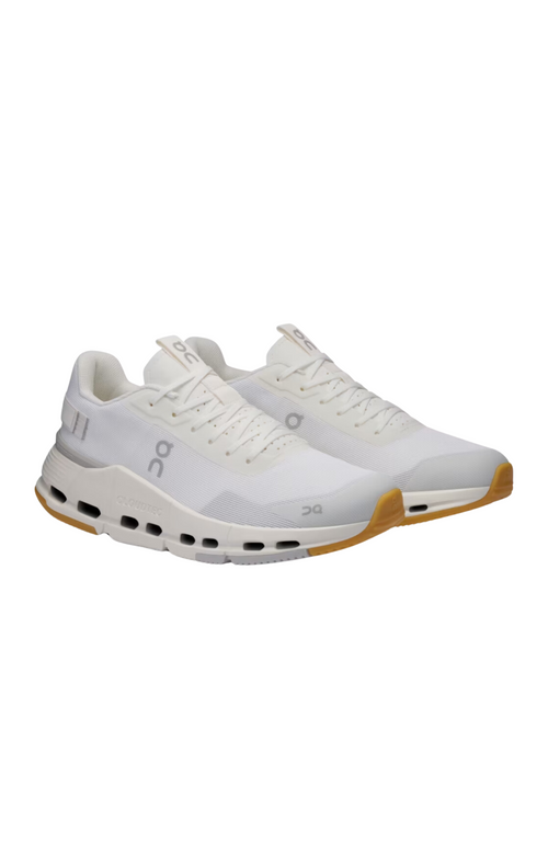 On - Women's Cloudnova Form 2