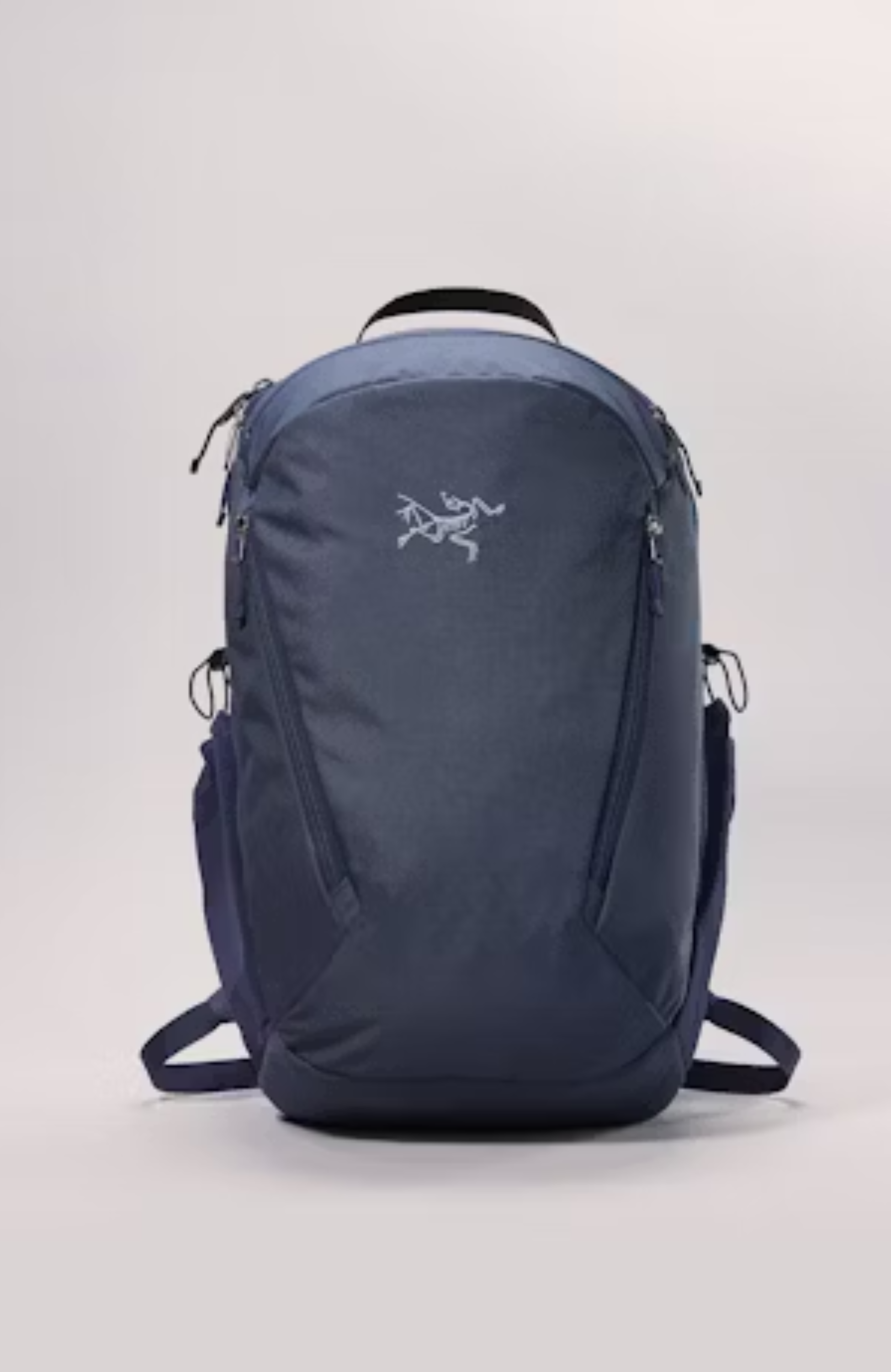 バッグ ARC'TERYX MANTIS 26 BACKPACK Amazon.com: Arc'teryx Mantis 26 Backpack, Rune 14, One Size