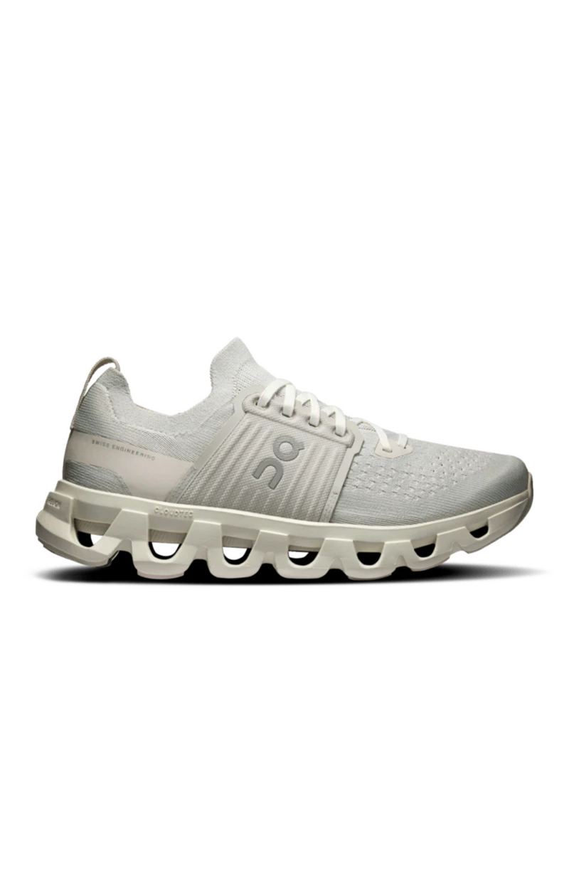 On - Women's Cloudswift 4
