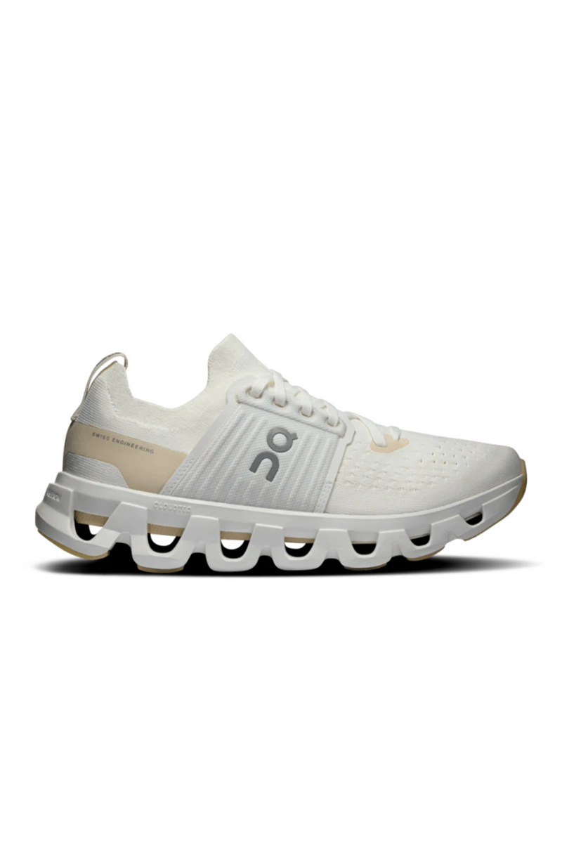 On - Women's Cloudswift 4