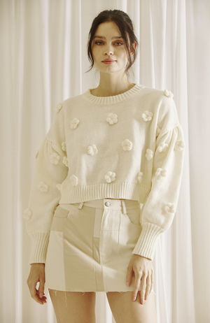 3D Daisy Knit Pullover Sweater