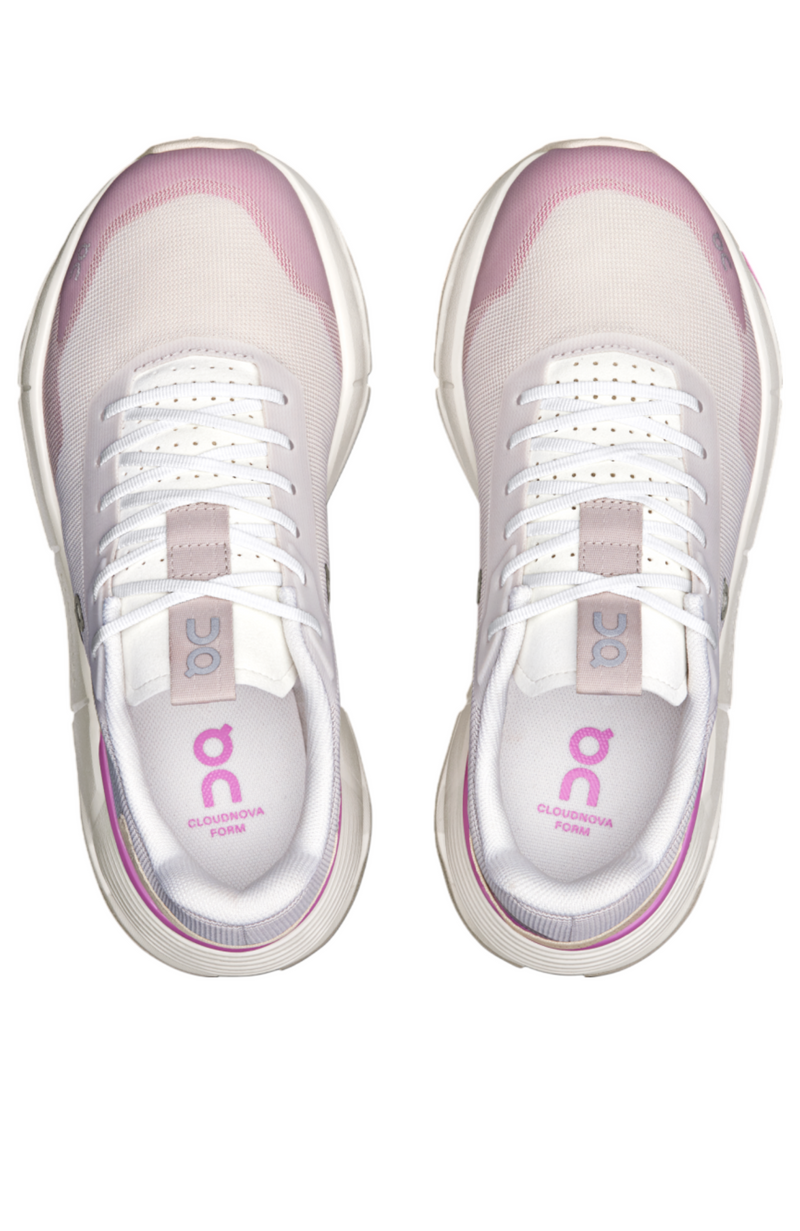 On - Women's Cloudnova Form 2