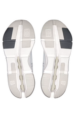 On - Women's Cloudnova 2