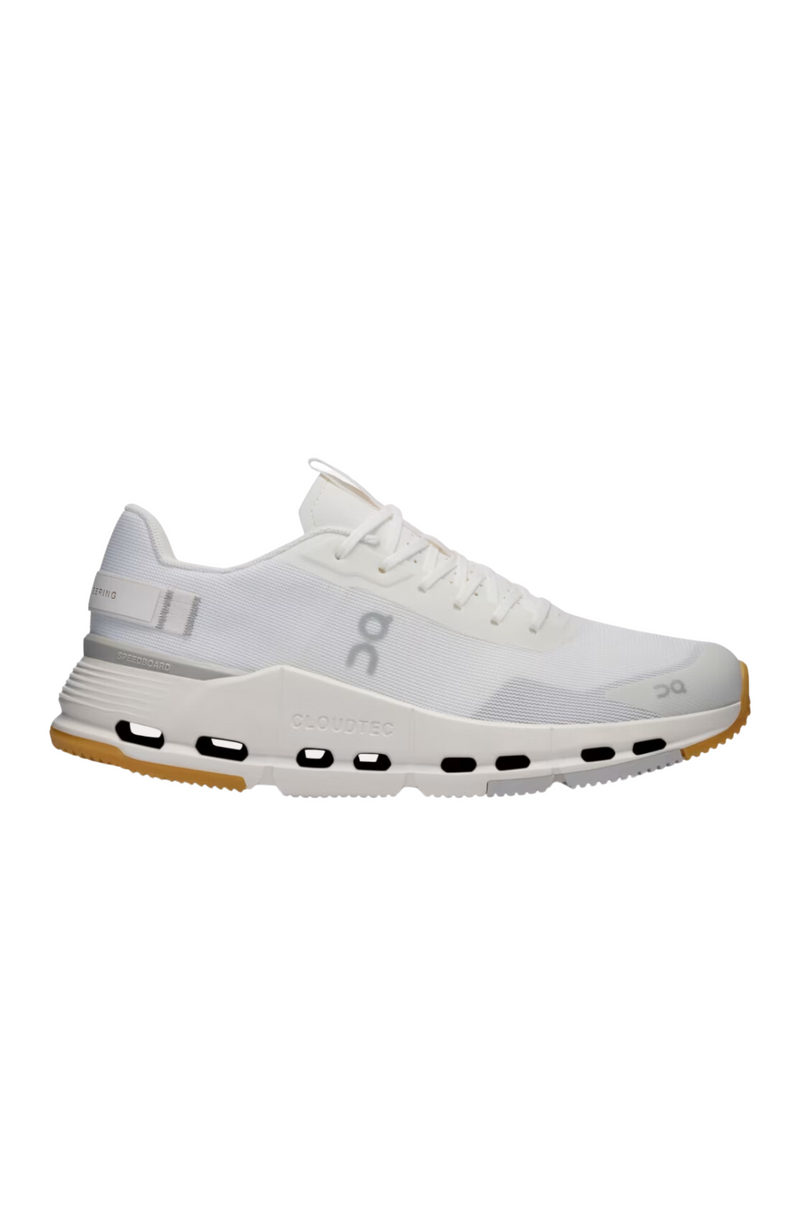On - Women's Cloudnova Form 2
