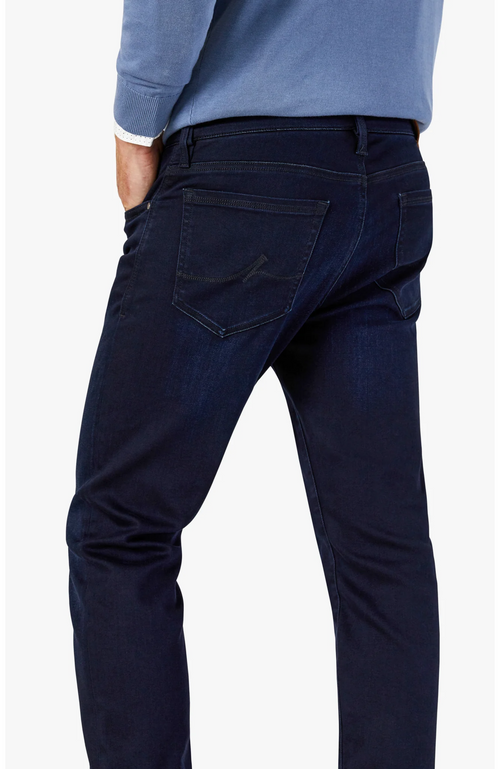 34 Heritage I Courage Straight Leg Jeans
