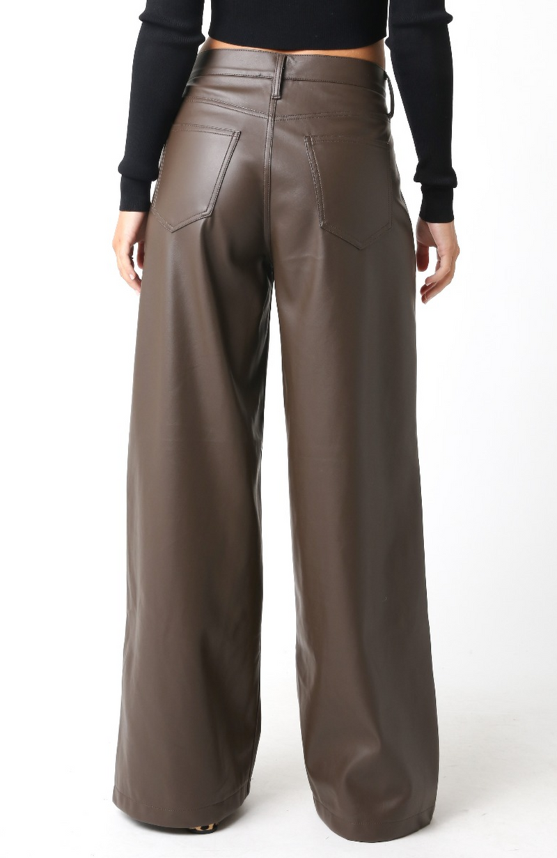 Me Espresso Faux Leather Pant