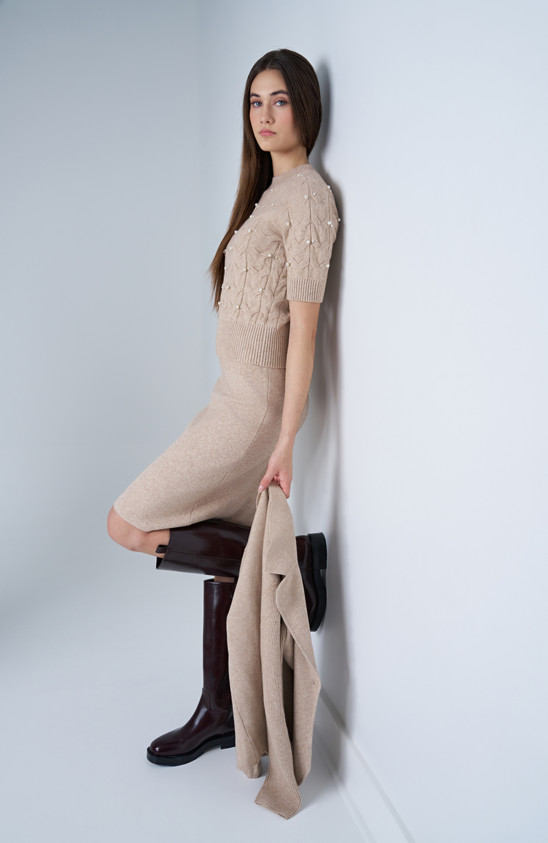 Astrid - Aubrey Pearl Sweater