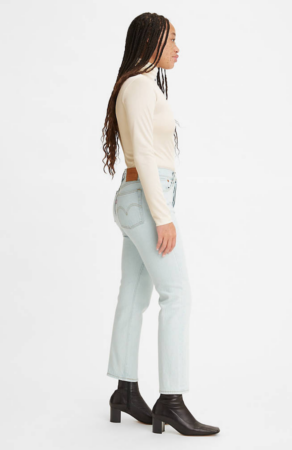 Levi's Premium - Wedgie Straight Leg Jeans In Think Outside