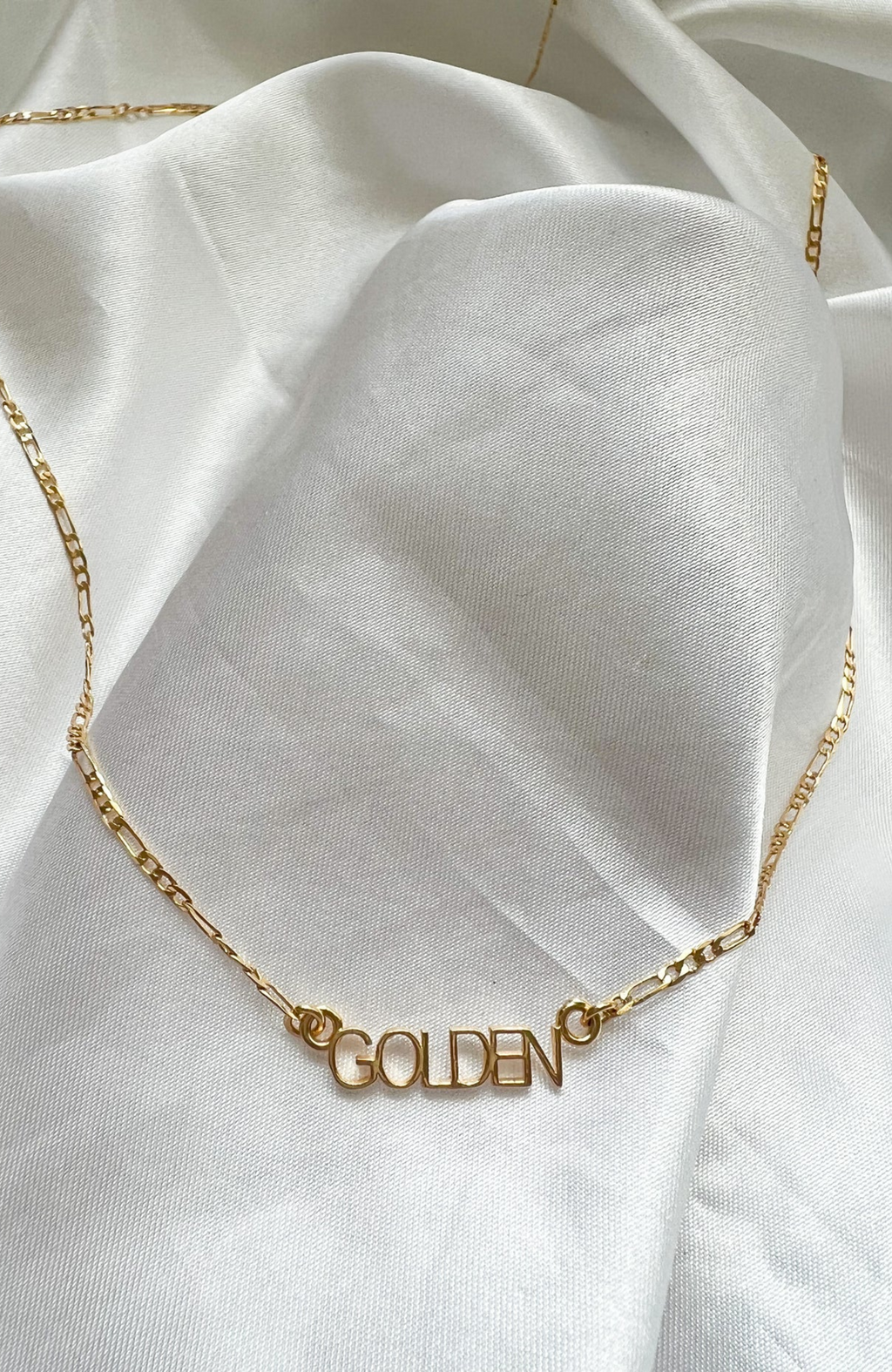 Airotciv - Golden Necklace