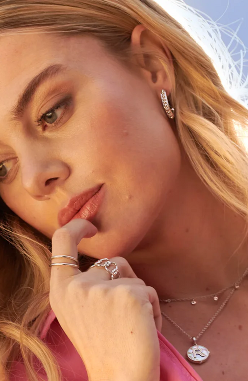 Kendra Scott - Lonnie Beaded Huggie